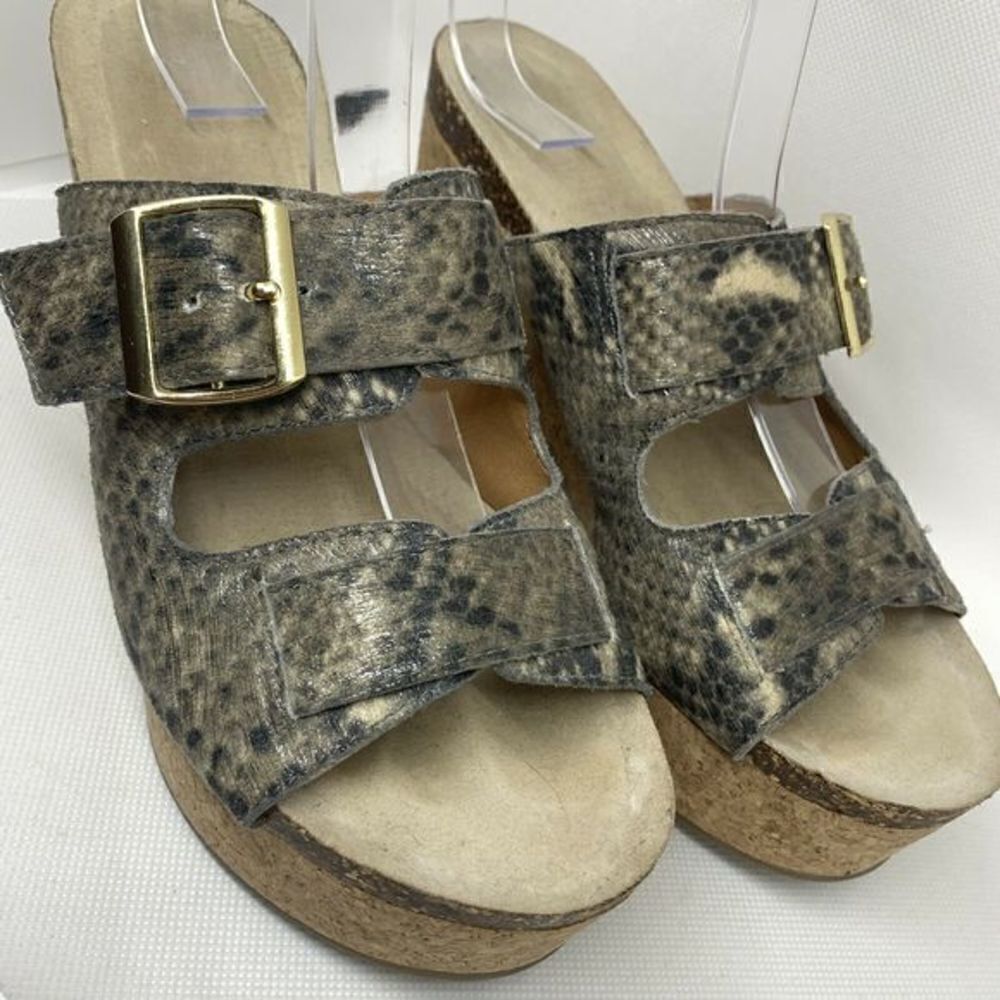 Kenneth Cole Python Print Platform 7.5 - Picture 2 of 9